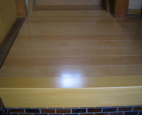 玄関フロアのフローリング張替お見積り