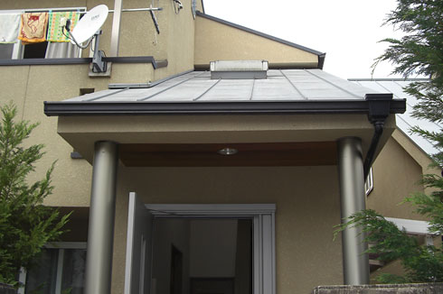 新築の家でも雨漏りしてしまった。